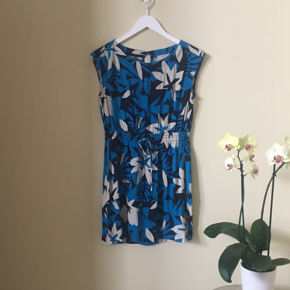 LOFT Round Neck Floral Dress
